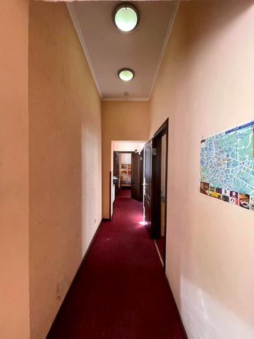 Зелена вул., 2