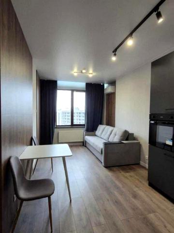 Генуезька вул., 1-Е