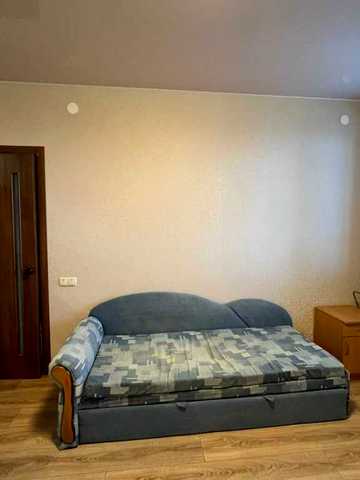 Перспективна вул., 8