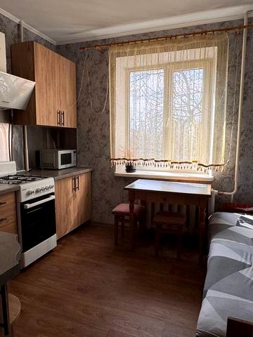 Кулика і Гудачека вул. (Макарова), 8