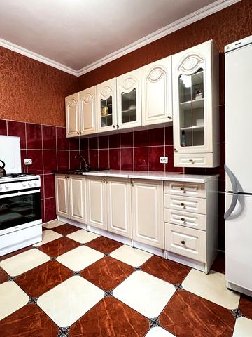 Героїв-Добровольців вул., 4в