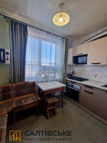 Аерокосмічний просп., 49а