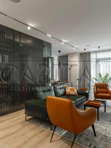 Саперне Поле вул., 5