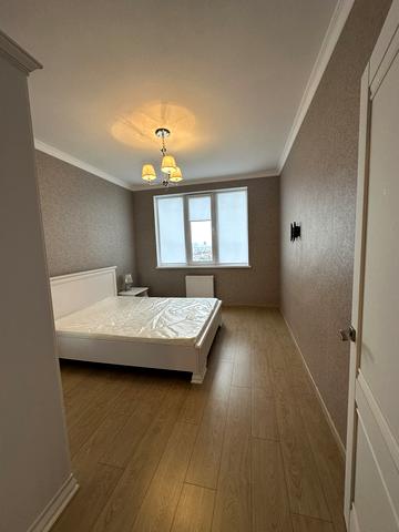 Жаботинського вул. (Пролетарская улица), (Будинок 1)