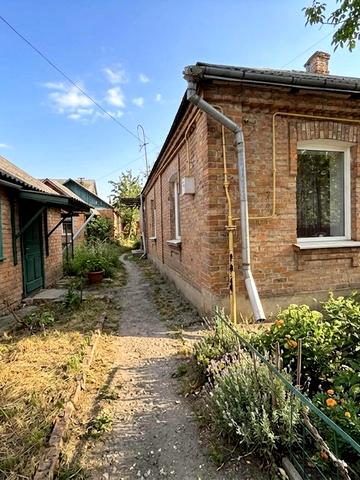 Учительський пров., 14