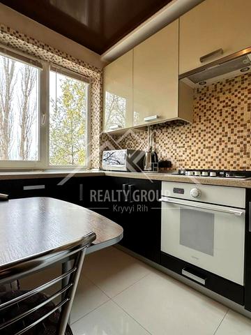 Військове містечко 33 вул., 24