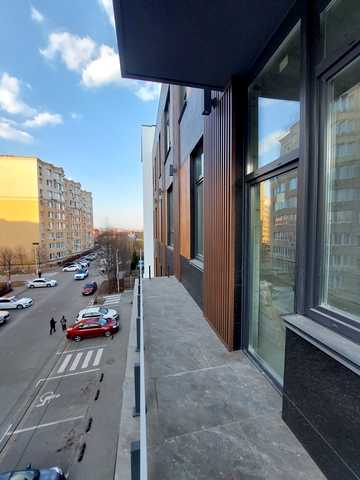Житня вул., 9