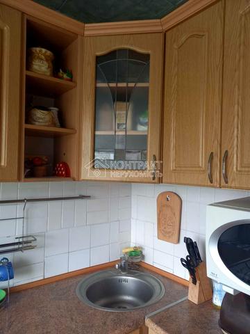 Європейська вул. (Новгородська), 2