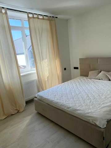 Берегова вул., 52