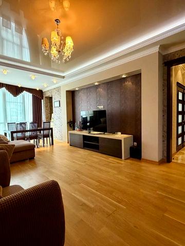 Генерала Шаповала вул. (Механізаторів), 2