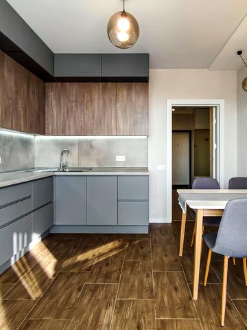 Новомостицька вул., 15