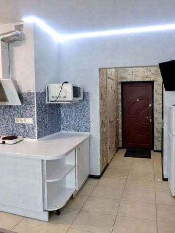 Лобачевського пров., 7