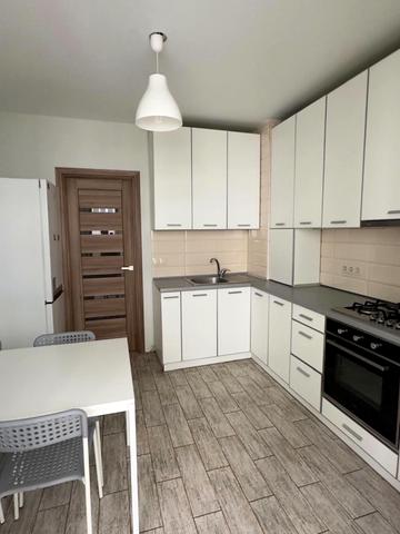 Архітектора Старова вул., 4