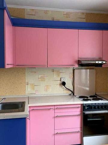 Миколи Лаврухіна вул., 11