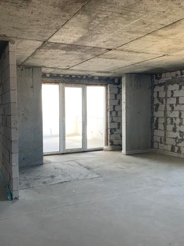 Степана Бандери просп., 36