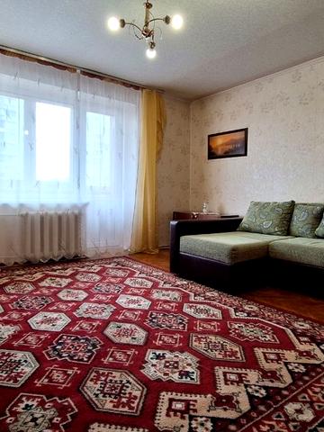 Романа Шухевича просп. (Генерала Ватутіна), 26