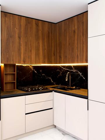 Миру вул., 100-А