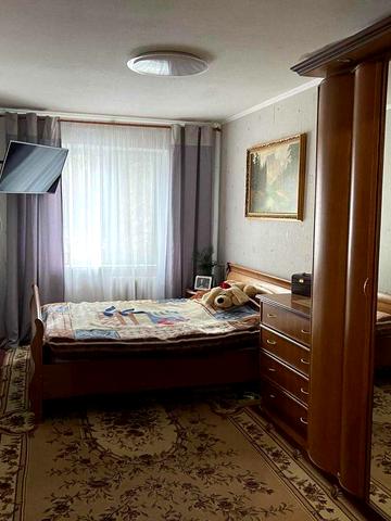 Жасминовий бульв. (Петра Слинька), 3