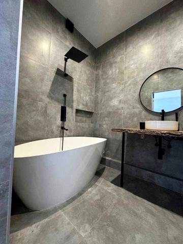 Каховська вул., 62-А