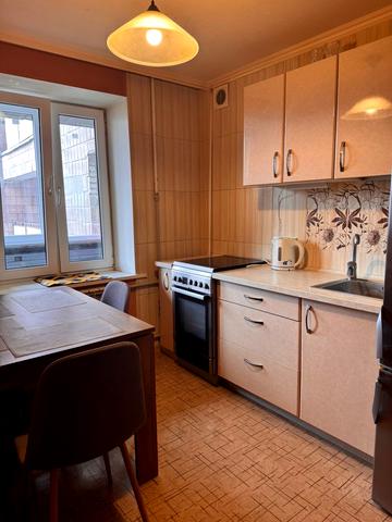 Чернишевська вул., 85