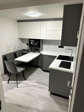 Дмитра Донцова вул. (Котовського), 17