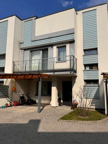 Володимира Івасюка вул.