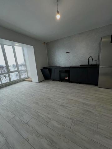 Львівська вул., 31