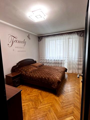 Романа Шухевича вул. (Курчатова), 92/1