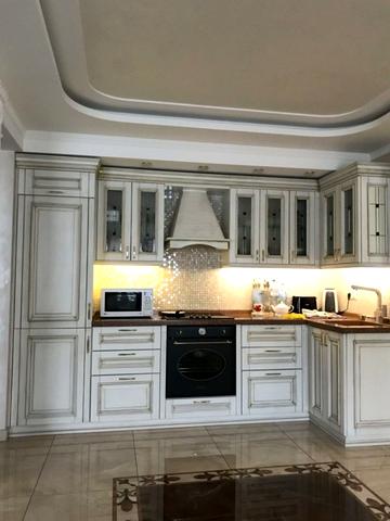 Юрія Кондратюка вул. (Комунарівська), 16