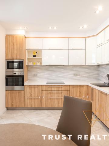 Олени Пчілки вул., 8