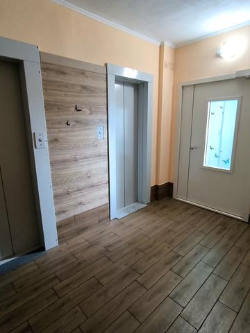 Райдужна вул., 35