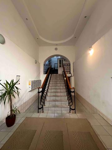 Михайлівська вул., 18-А