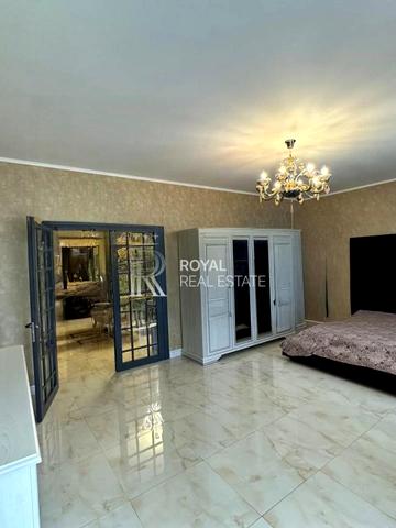 Авіаконструктора Антонова вул., 2-Б