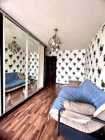 Голосіївська вул., 8