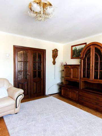 Загородня вул., 2