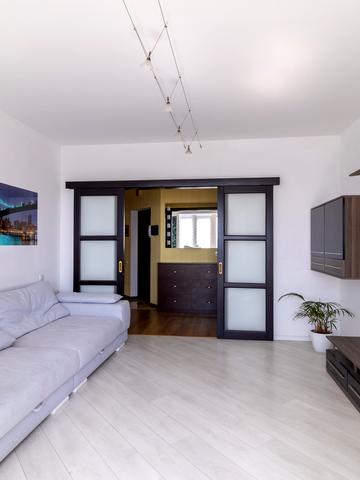 Науки просп., 80-А/73