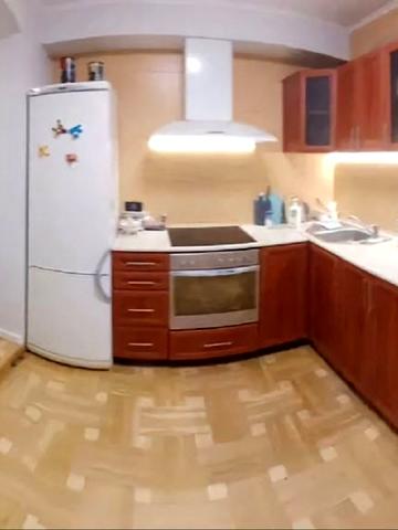 Лісківська вул., 12