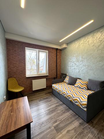 Біблика вул. (2-ї Пятирічки), 43