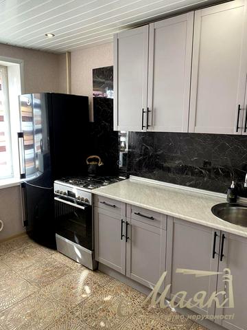 Святого Миколая вул. (Артема), 69