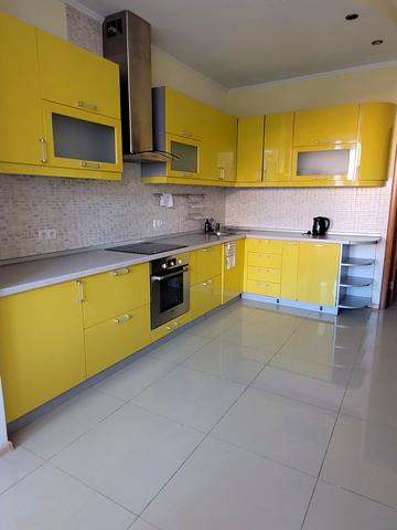 Володимира Івасюка просп. (Героїв Сталінграду), 6