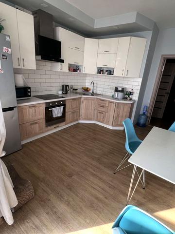 Подільська вул., 115