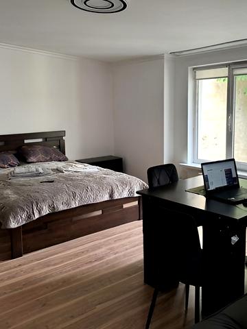 Мулярська вул., 7