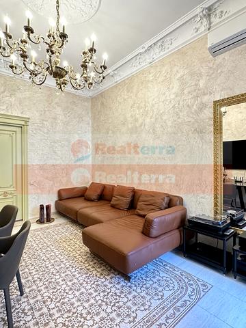 Михайлівська вул., 24-В