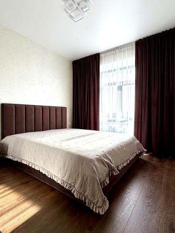 Петра Могили вул., 28