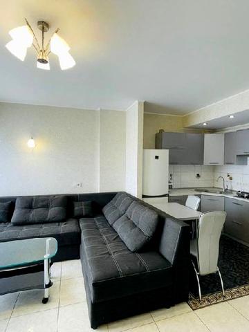 Олександра Поля просп. (Кірова), 27-Д