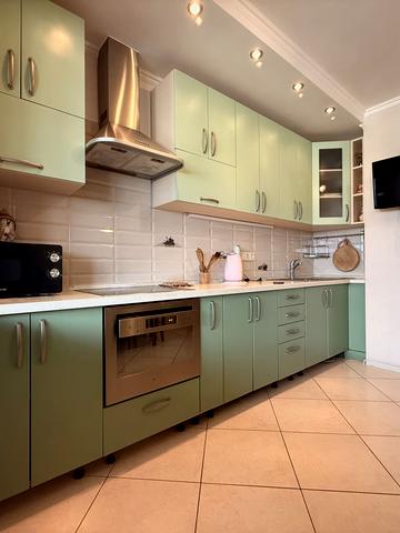 Інженера Бородіна вул. (Сергія Лазо), 6