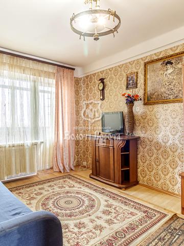 Кирилівська вул. (Фрунзе), 172