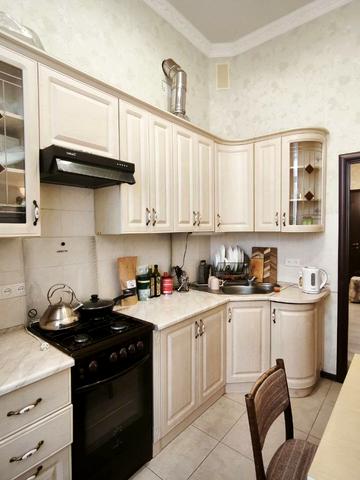 Василя Чапленка вул. (Фрунзе), 5