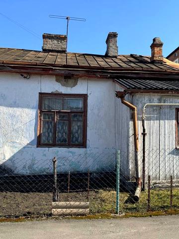 Шекспіра вул., 32