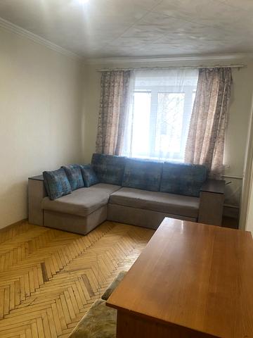 Олени Теліги вул., 37-Е